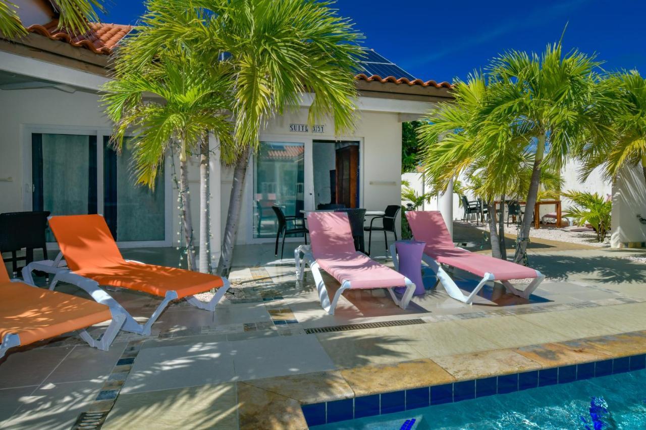 Boutique Hotel Swiss Paradise Aruba Villas And Suites Palm Beach Exteriör bild