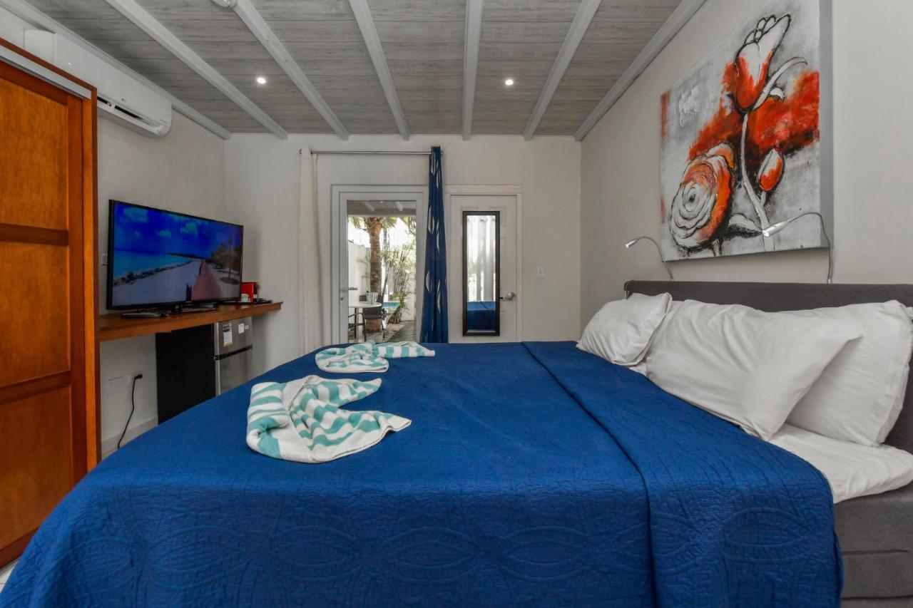 Boutique Hotel Swiss Paradise Aruba Villas And Suites Palm Beach Exteriör bild